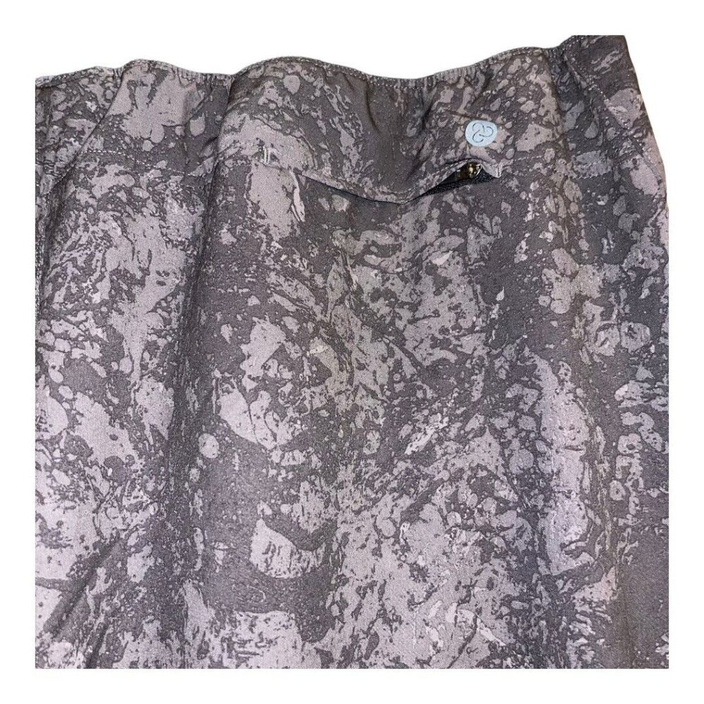 Zella Core Stretch Woven Shorts Men XL Dark Gray Marble Print Pull On Drawstring - Picture 4 of 10